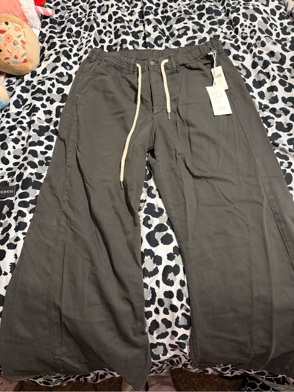 Pilcro Olive Green Drawstring Wide-Leg Joggers